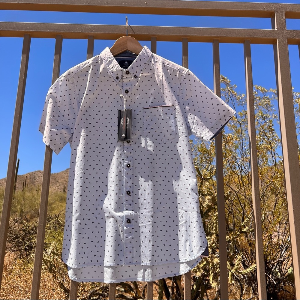 ⬇️💲Level Ten NWT Button Down Mens Short Sleeve Shirt M Color Lt Blue 💯 Cotton